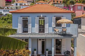 With Secret Garden and Pool - Villa Quebra Costas