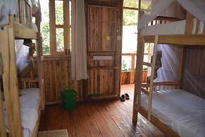 Jinja Backpackers