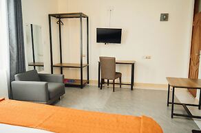 Eliper Hotel