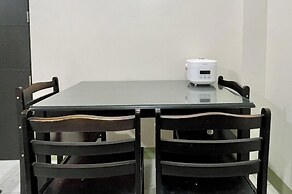 Apartment Sleeps 6 With Netflix