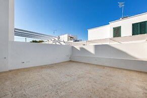 3399 Bina House by Barbarhouse