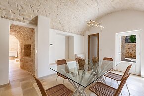 3474 Trulli Dafani by Perle di Puglia