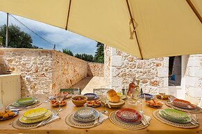 3474 Trulli Dafani by Perle di Puglia