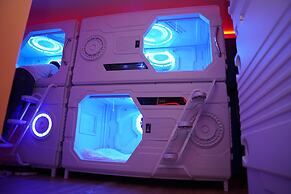 Capsula hotel