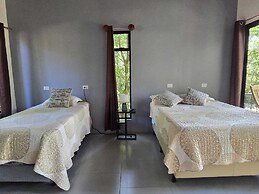 Cabañas Roca Verde Monteverde