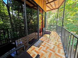 Cabañas Roca Verde Monteverde