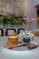 Bondo Hometel