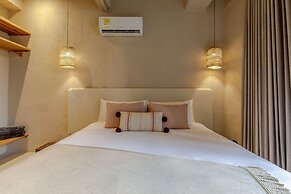 Bondo Hometel