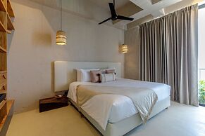 Bondo Hometel