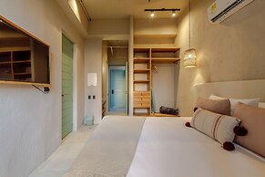 Bondo Hometel