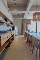 Bondo Hometel