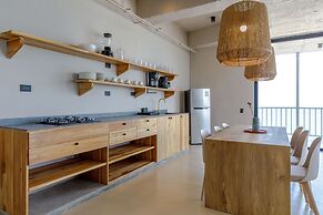 Bondo Hometel
