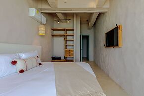Bondo Hometel