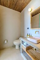 Bondo Hometel