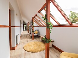 Shieldhill Farm House