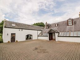 Shieldhill Farm House