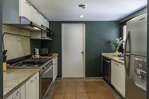 Angelic Centro 2BR with Pool