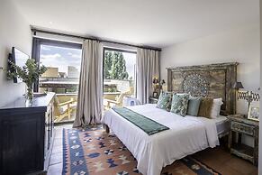 Angelic Centro 2BR with Pool
