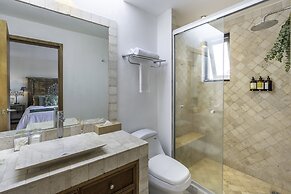 Angelic Centro 2BR with Pool