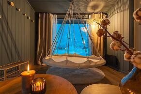 AERA - Aurora Glass Cabins
