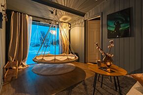 AERA - Aurora Glass Cabins
