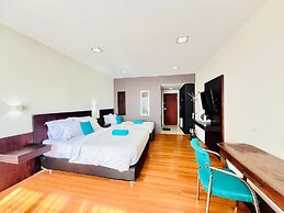 City Hotel