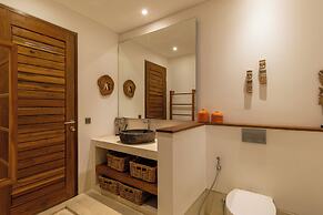 Madura Villa by Betterplace