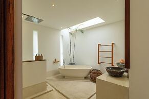 Madura Villa by Betterplace