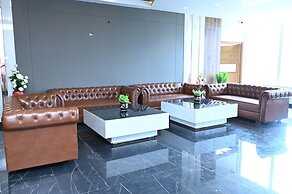 SPT Clarks Inn Suite Mandi