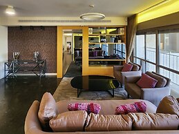 Holiday Luxury Home by FeelHome