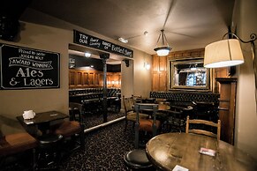 Lower Turks Head