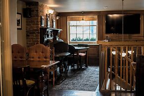 Lower Turks Head