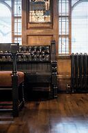 Lower Turks Head