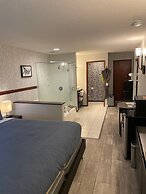 Lunar Cove Inn