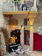 Petra Hotel & Coffee House