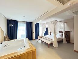 Ertan Hotel