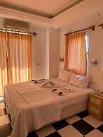 London House Hotel