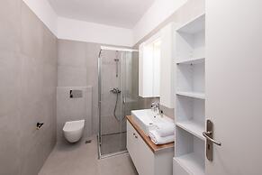 Hosting Moments Semi Basement Apartment