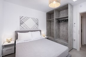 Hosting Moments Semi Basement Apartment