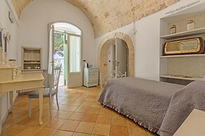 3519 Fabula Maison - Harmony