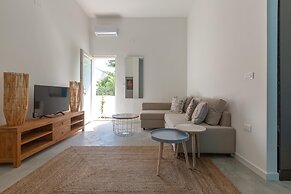 3321 Villa Fiorezza - App 4 by Barbarhouse