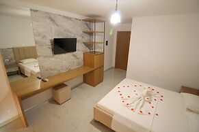 4 Islands Ksamil