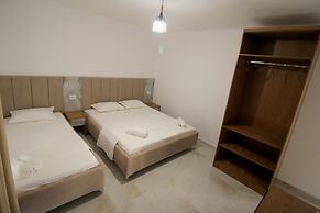 4 Islands Ksamil