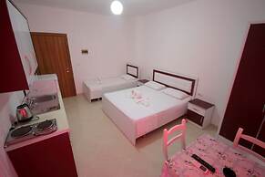 4 Islands Ksamil