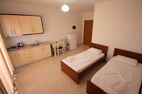 4 Islands Ksamil