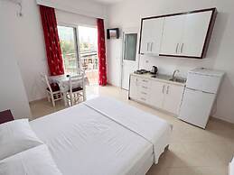 4 Islands Ksamil