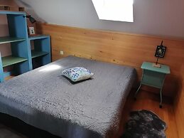Apartment Sleeps 4 With Lake View