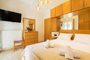 Down Town Apartment by Corfuescapes