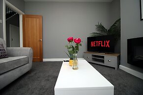 Carlton Grove by Tŷ SA