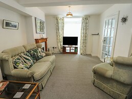23 Beach Road